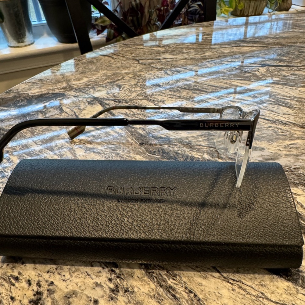 New BURBERRY Brunel Eyeglasses B 1344 1007 55-18 145 Matte Black Frames - Picture 8 of 10
